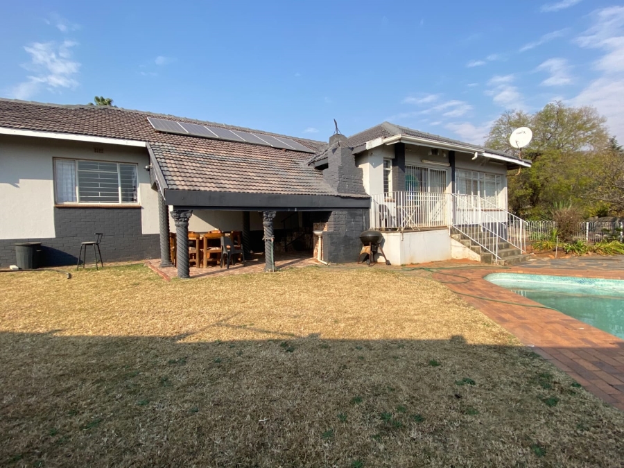 4 Bedroom Property for Sale in Protea Park North West